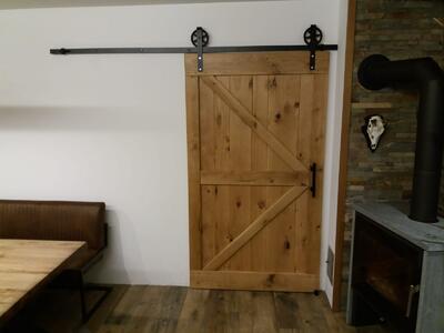 Schiebetür aus Eichenholz
