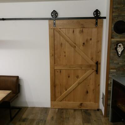 Schiebetür aus Eichenholz