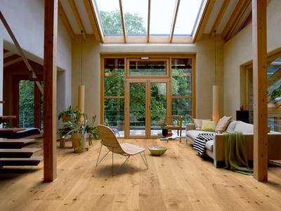 Massive Bodendielen als Wohlfühlfaktor