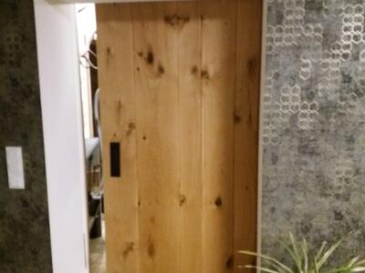 Schiebetür aus Eichenholz